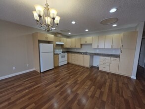 Building Photo - 8112-8196 96 Ave