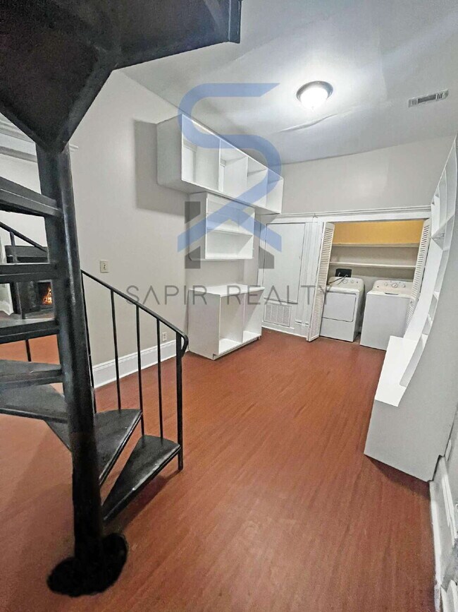 Foto del edificio - Move in before October 31st and get a $250...