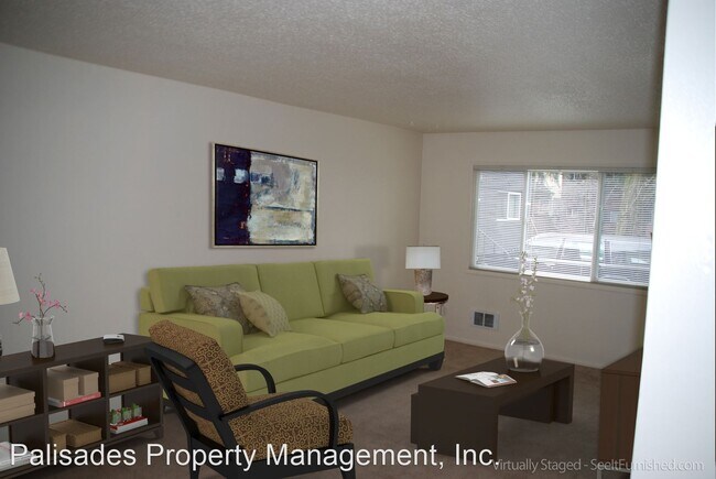 Building Photo - 610 SE 17th Ave