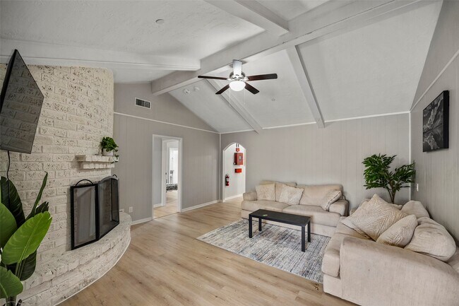 Foto del edificio - 22114 Merrymount Dr