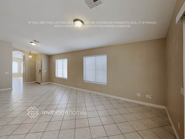 Foto del edificio - 3413 Travelers Ct