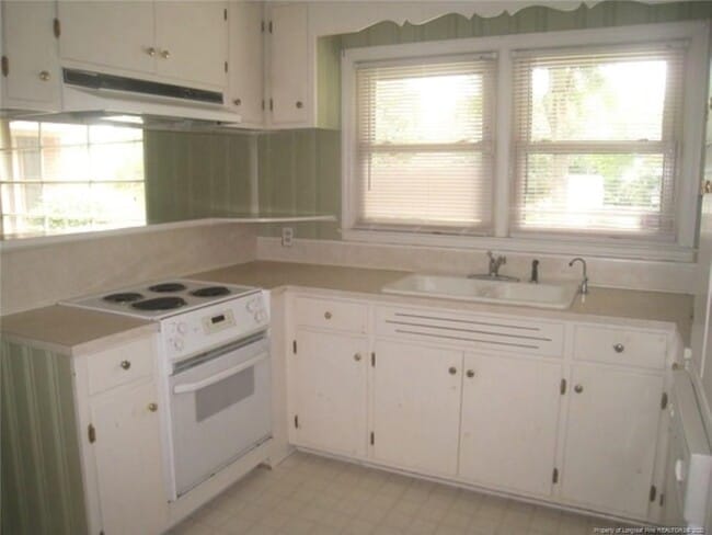 Building Photo - 311 Fairfield Rd