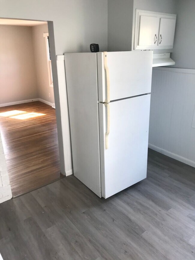 Foto del edificio - 3 bed / 1 bath, North side single family r...