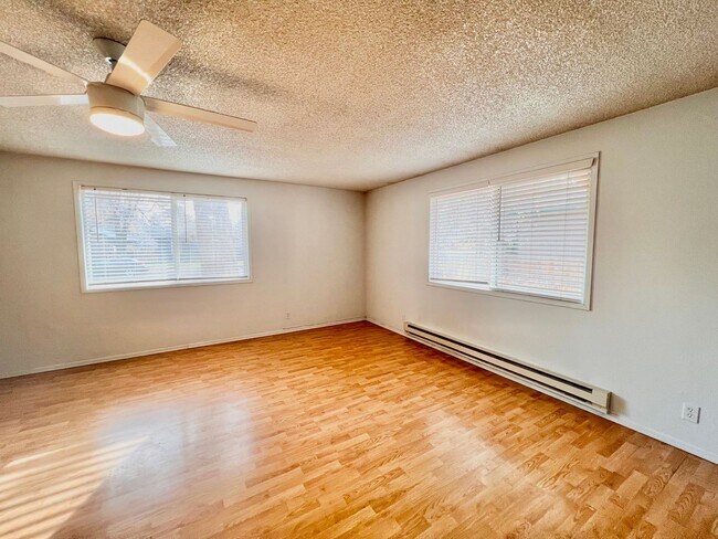 Foto del edificio - 3/1 Prime Location, Bend! *$500 MOVE IN SP...