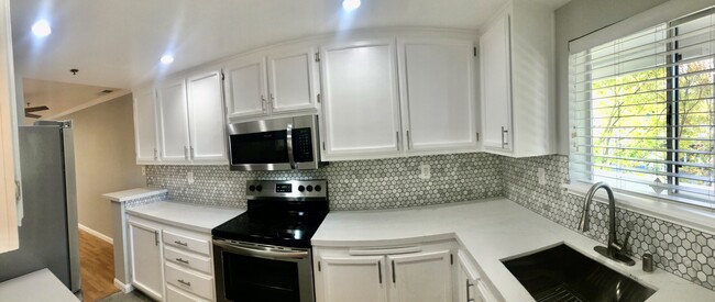 View of Kitchen from entry - 1340 Las Juntas Way