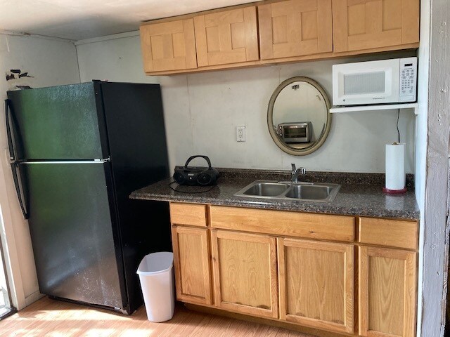 Foto del edificio - 5530 S 129th St