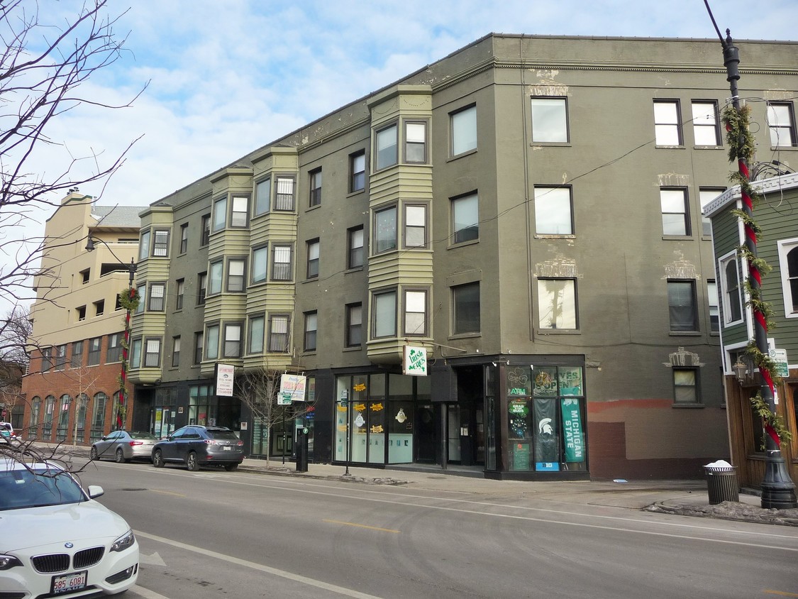 Primary Photo - 2519 N Lincoln Ave