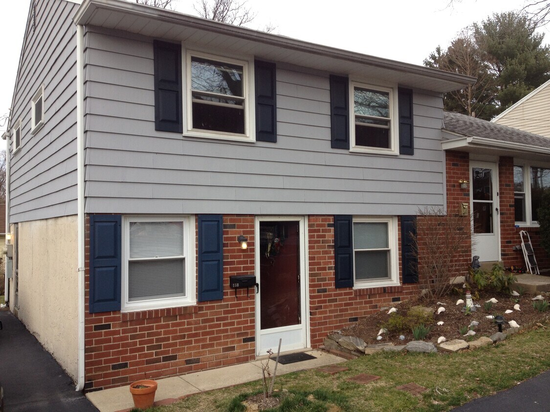 Primary Photo - 15 Springfield Rd