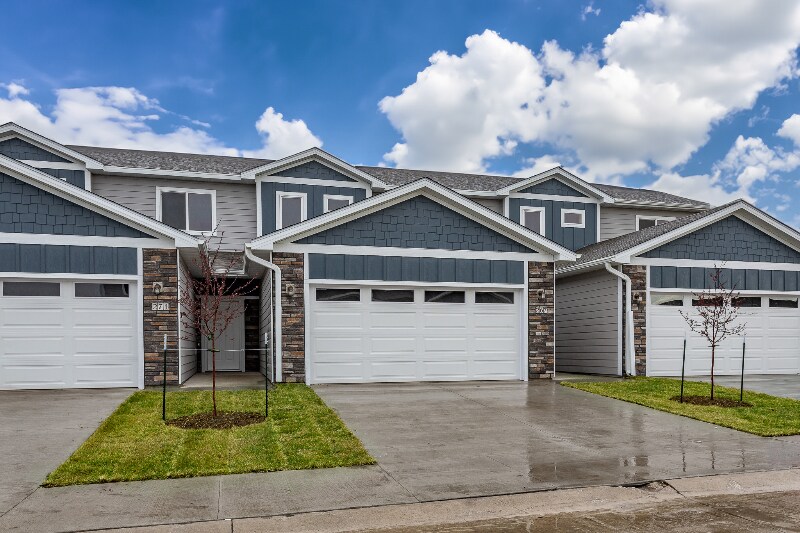 3101 Bracken Pl, Norwalk, IA 50211 Townhome Rentals in Norwalk IA