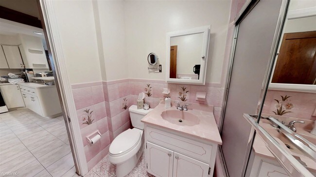 Building Photo - 2 br, 1 bath House - 82 Paris St