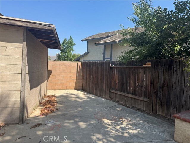 Foto del edificio - 2485 Sherwood Ln