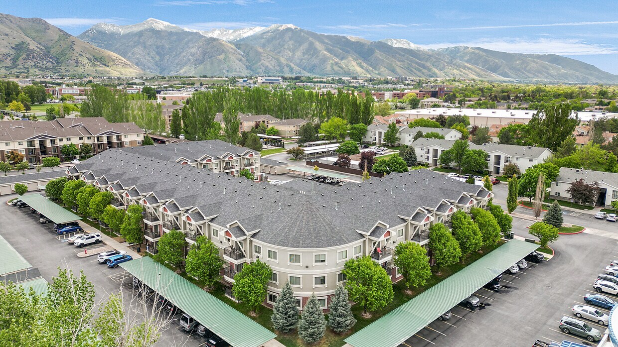 Foto principal - Wasatch Pointe Apartments