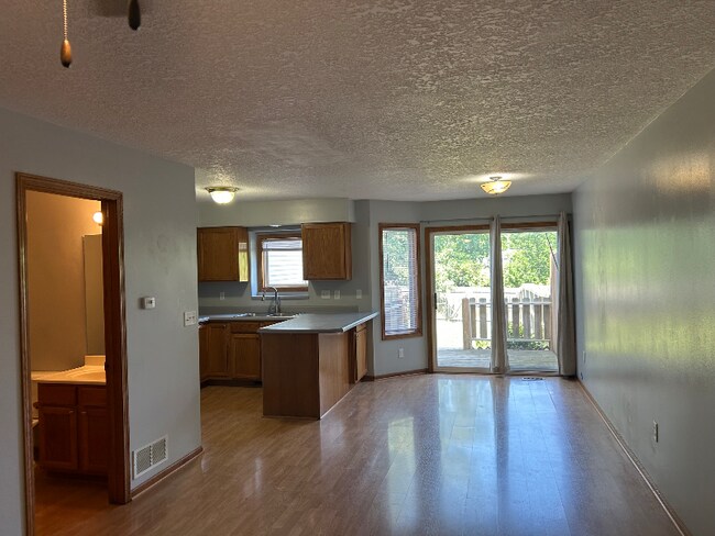 Foto del edificio - 309 N Cherokee Dr