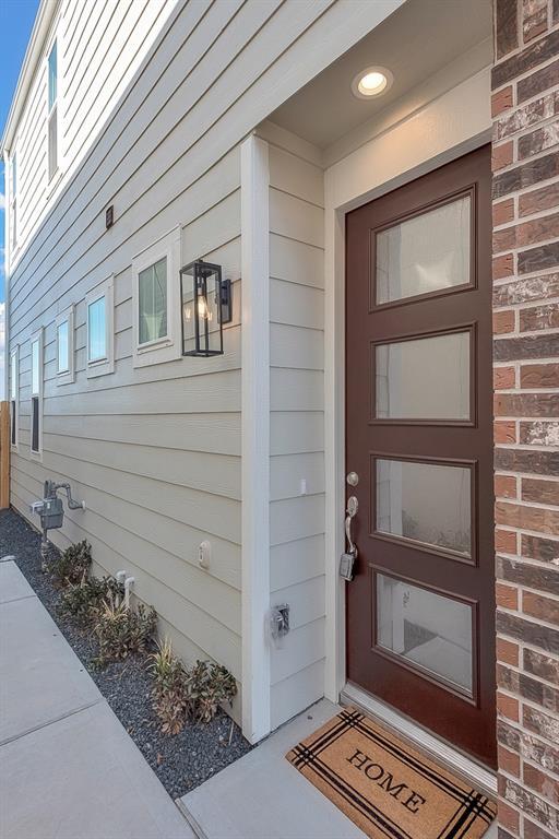 Foto del edificio - 9814 Magnolia Village Ln