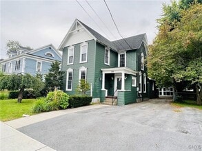 Building Photo - 130 East Ave