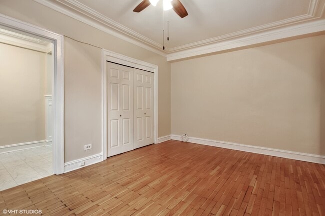 Building Photo - 3606 N Pine Grove Ave