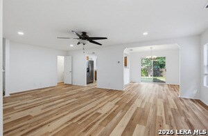 Foto del edificio - 8306 Deer Creek Run