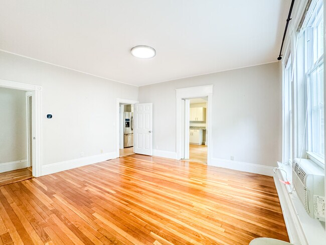 Foto del edificio - 11 Maple Cir