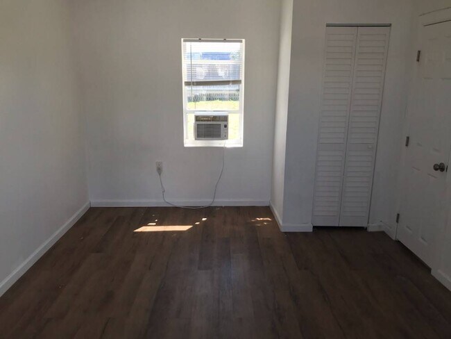 Building Photo - 59 Chateau Cir