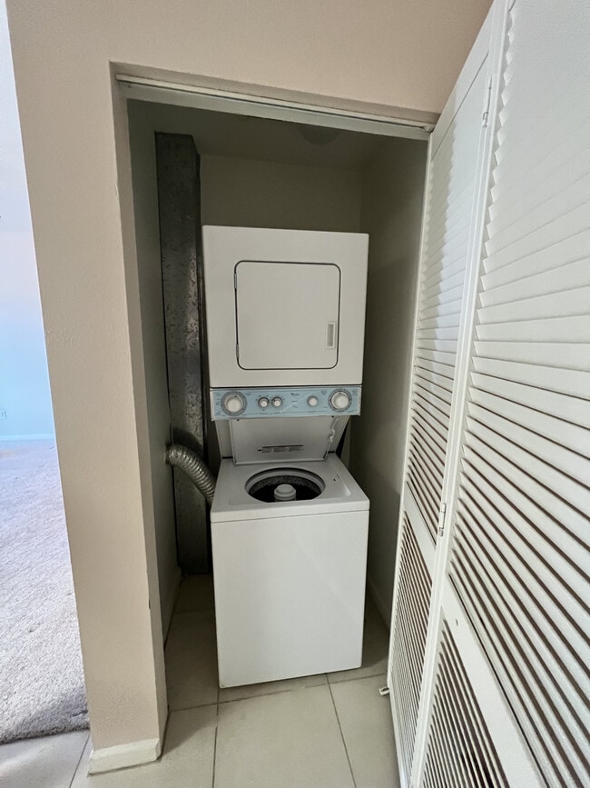 In Unit Dryer / Washer - 375 Central Ave