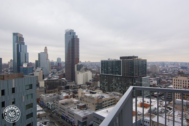 Foto del edificio - 523 Fulton St
