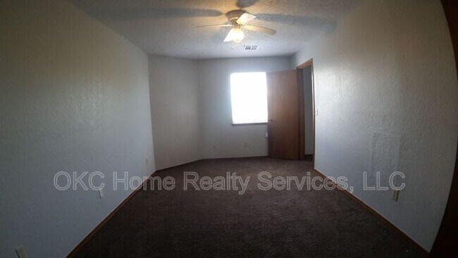 Building Photo - 308 NW 119th St
