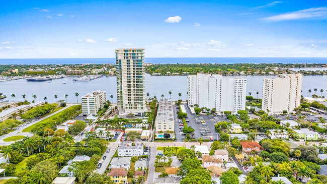 Foto del edificio - 1601 S Flagler Dr