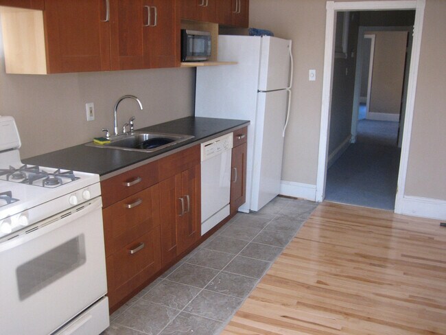 3rd floor kitchen / living space - 833 South 49th St, Front