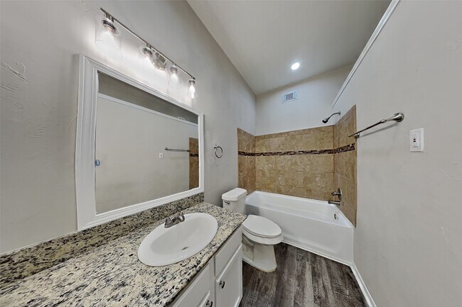 Foto del edificio - 2515 Chestnut Cir