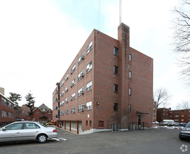 Backside view of Gillett Apartments - Gillett Apartments