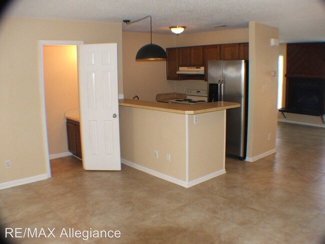 Foto del edificio - 229 Thalia Trace Dr