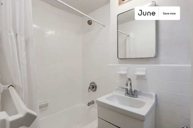 Building Photo - 20 Avenue A Ave