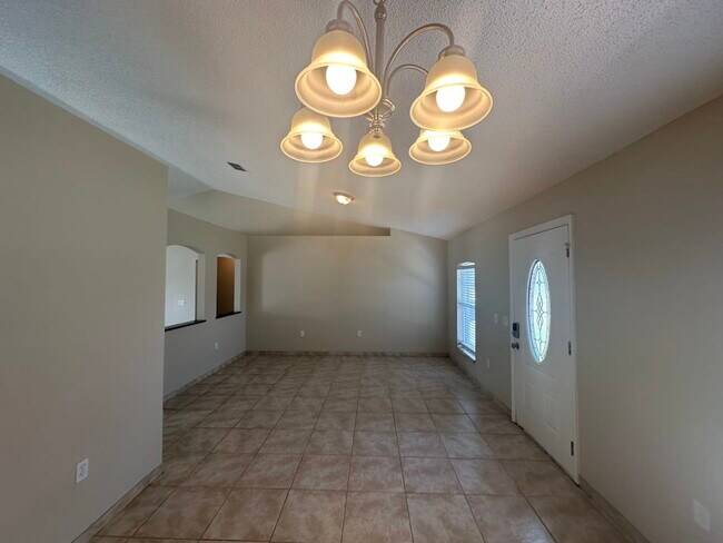 Building Photo - 3160 Courtland Blvd