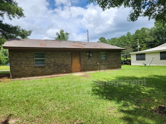 Building Photo - 2703 Gregg Ave