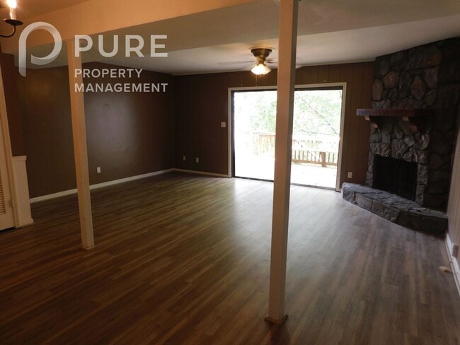 Building Photo - 755 Cahaba Manor Trail