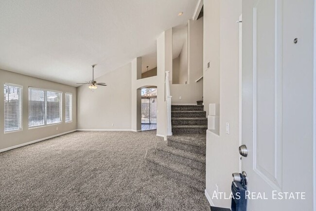 Foto del edificio - 7875 Constantinople Ave