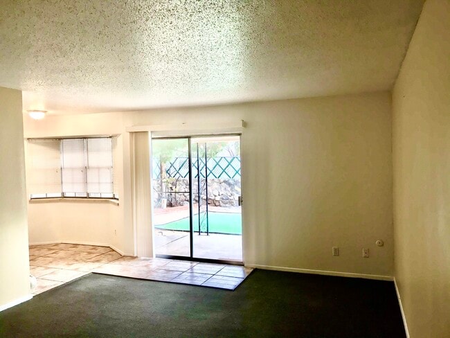 Building Photo - 9426 Turrentine Dr