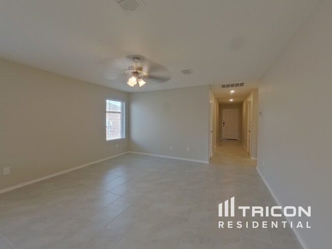 Building Photo - 1396 Wavelet Dr