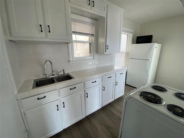 Foto del edificio - 3525 W 7th St