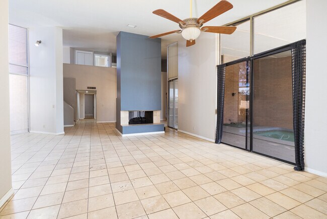 Foto del edificio - 410 E. McMurray Blvd. House, Casa Grande, ...