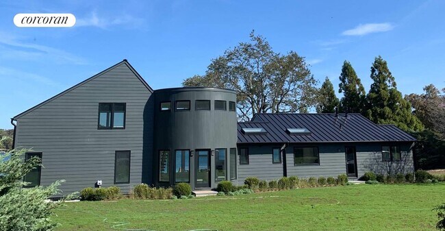 Foto del edificio - 54 Westmoreland Dr