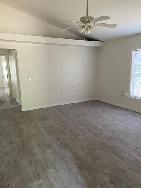 Building Photo - 804 S Bay Ave