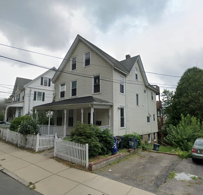 Building Photo - 153 Foster St