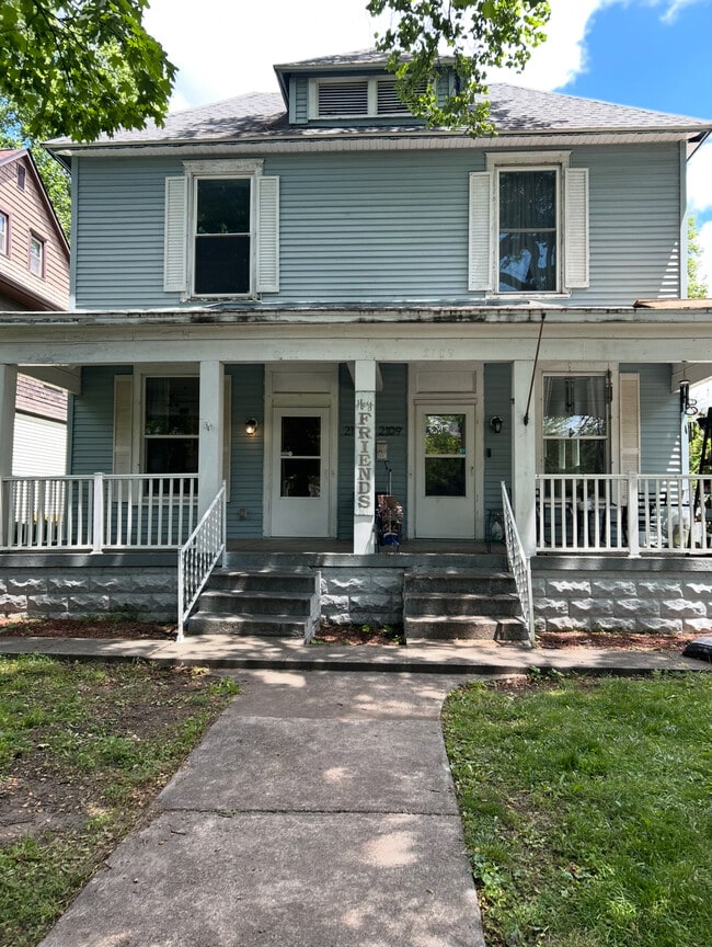 Building Photo - 2109 N 10th St