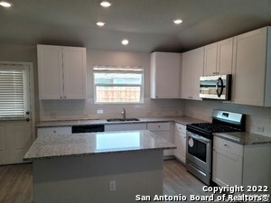 Building Photo - 6703 Beehive Dr