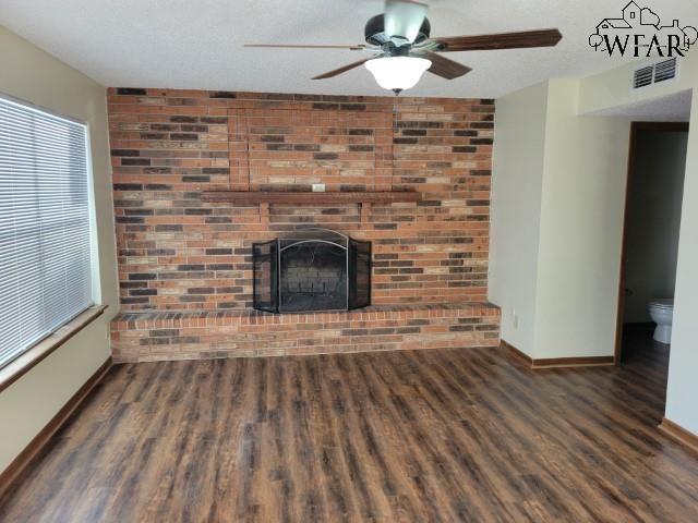Foto del edificio - 2942 Gossett Dr