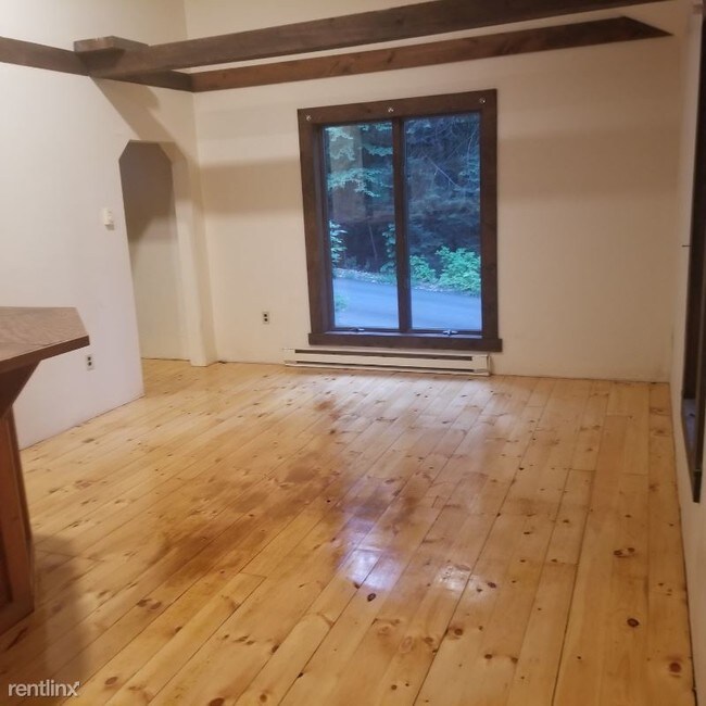 Foto del edificio - 3 br, 1 bath House - 113 Camelot Shore Dr