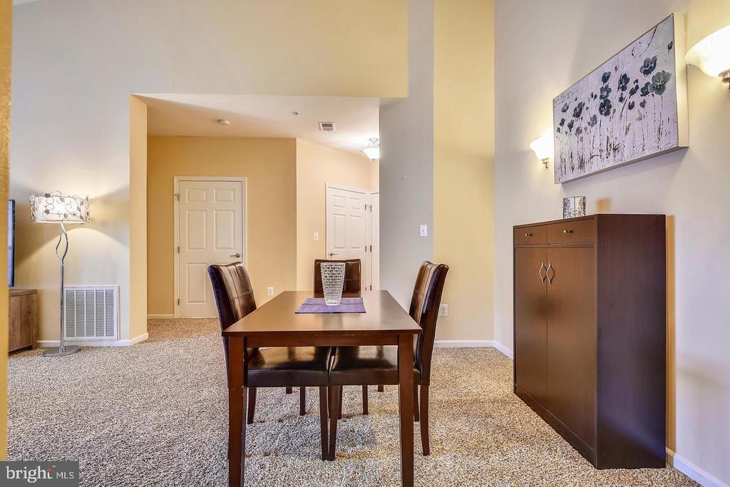 7250 Darby Downs Unit R, Elkridge, MD 21075 Room for Rent in Elkridge