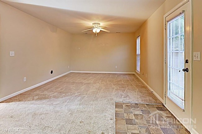Foto del edificio - 9748 Steele Meadow Rd