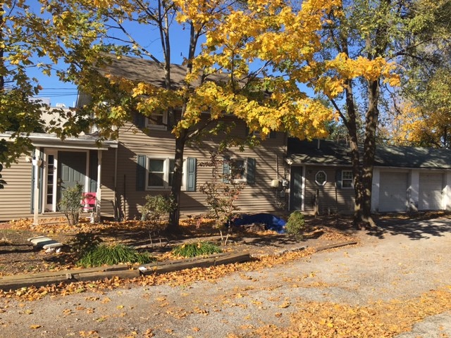 2011 W. Main St., Rear Cottage, 3 bedroom unit - 2011 W Main St